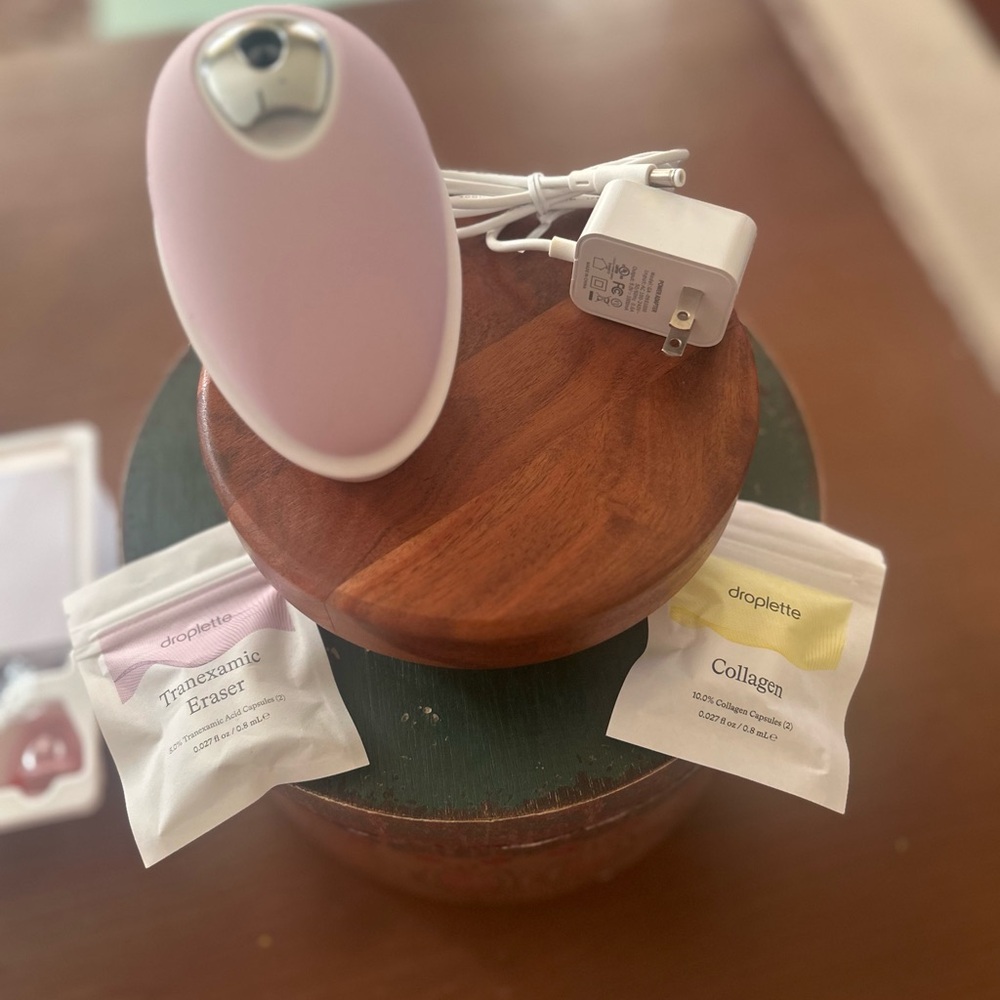 Droplette Skincare Device